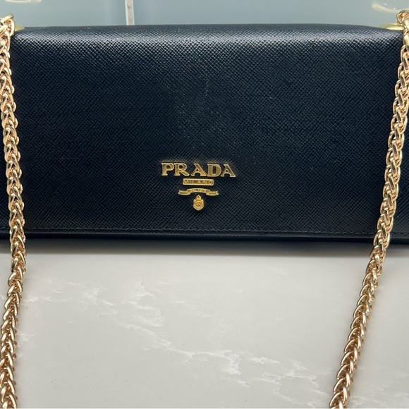 🖤Authentic Prada Saffiano Leather Wallet On Chain🖤 - Picture 2 of 13